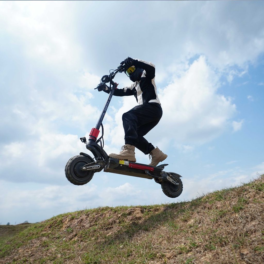 YUME Raptor 2 Scooter for hills