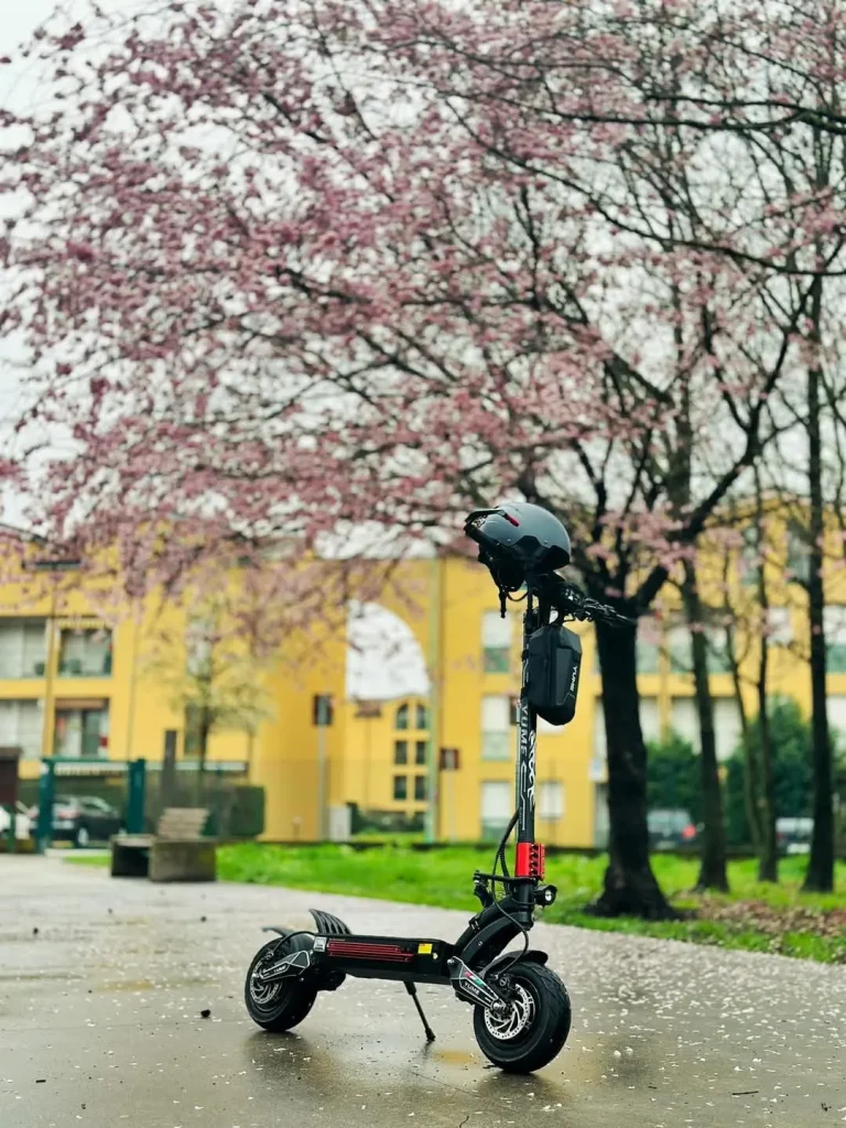 YUME Raptor Une trottinette électrique
